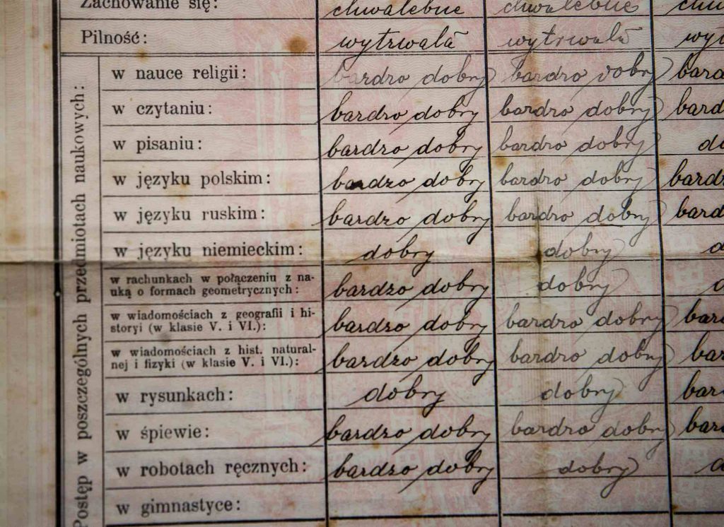 Stare świadectwa szkolne